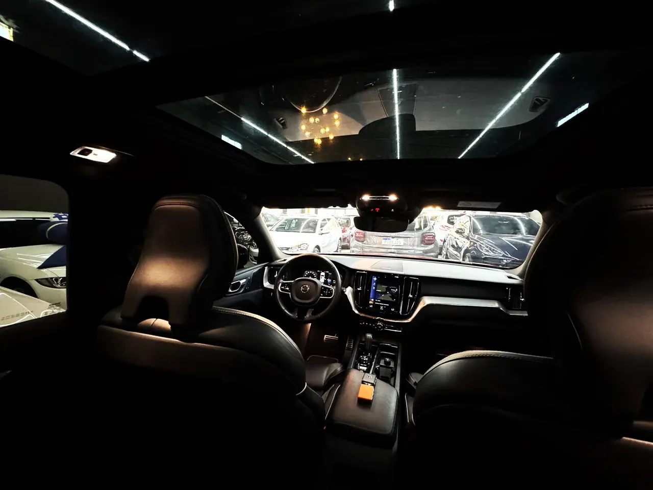 Volvo Xc60 - Imagem 12