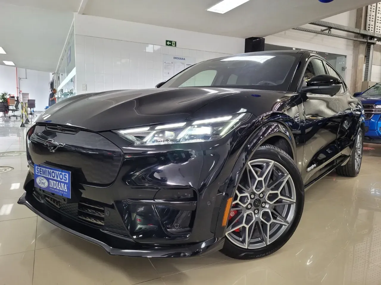 Ford Mustang Mach-e - Imagem 4