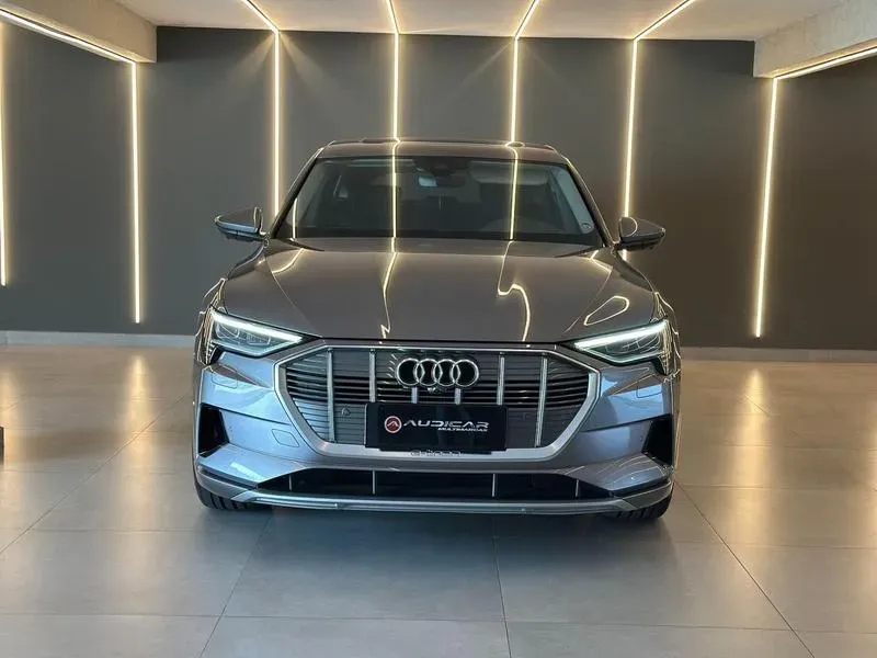 Audi E-tron Sportback - Imagem 6