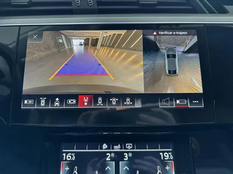 Audi E-tron Sportback - Imagem 14