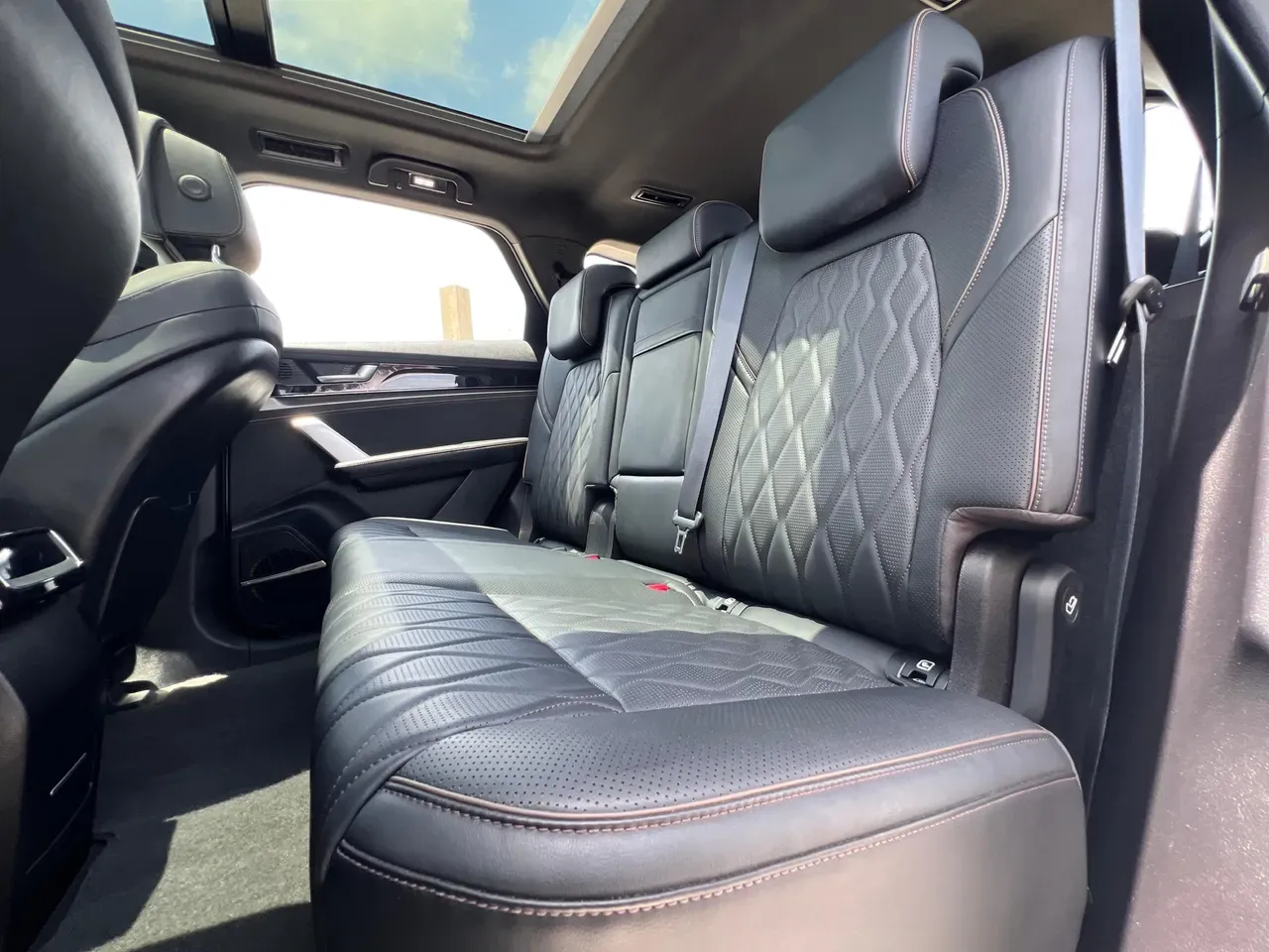 BYD Tang - Imagem 13