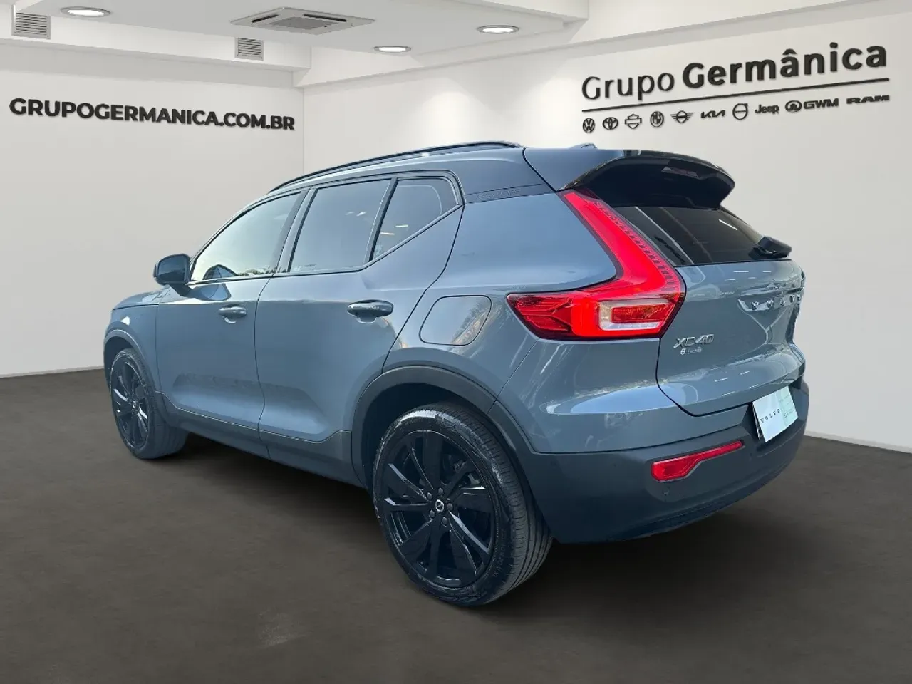 Volvo XC40 Recharge - Imagem 2
