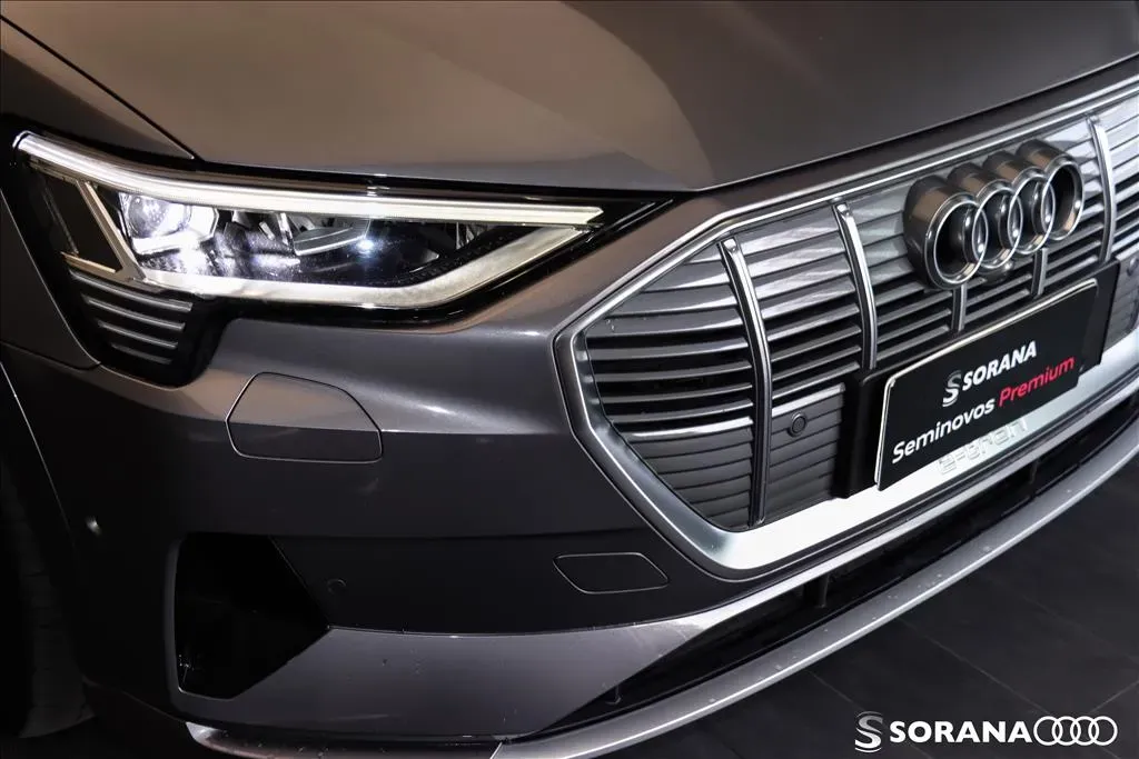 Audi E-tron Sportback - Imagem 7