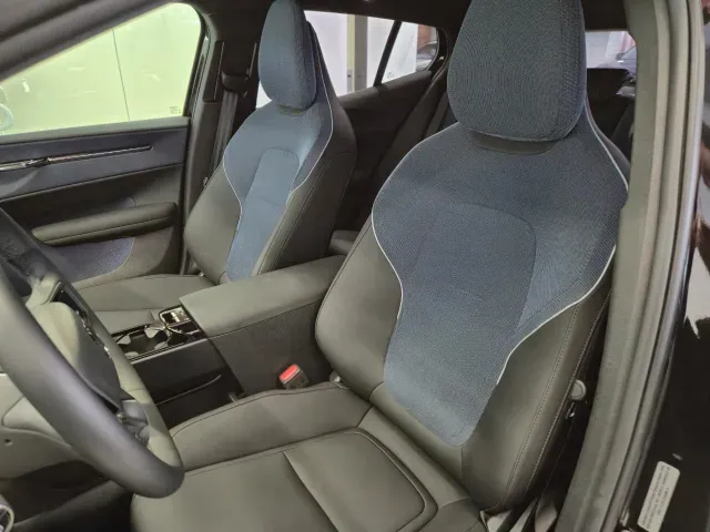 Volvo EX30 - Imagem 16