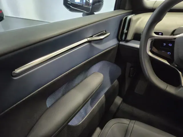 Volvo EX30 - Imagem 17