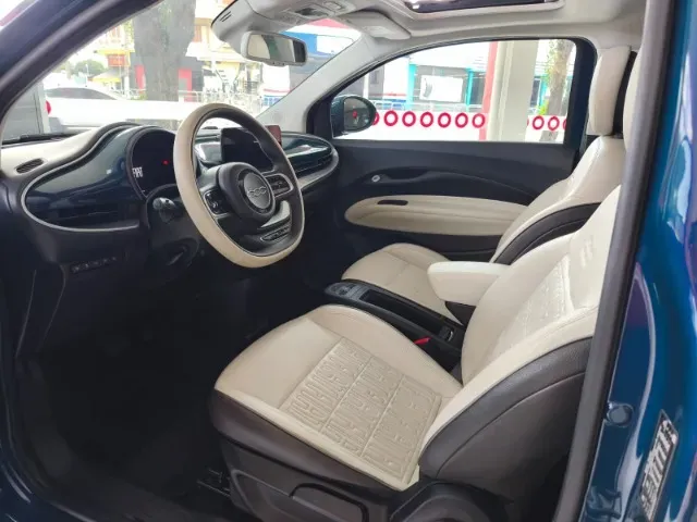 Fiat 500e - Imagem 14