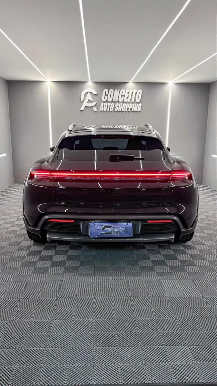 Porsche Taycan - Imagem 14