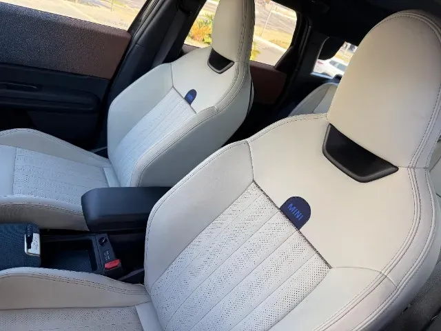 Mini Countryman SE All4 - Imagem 15