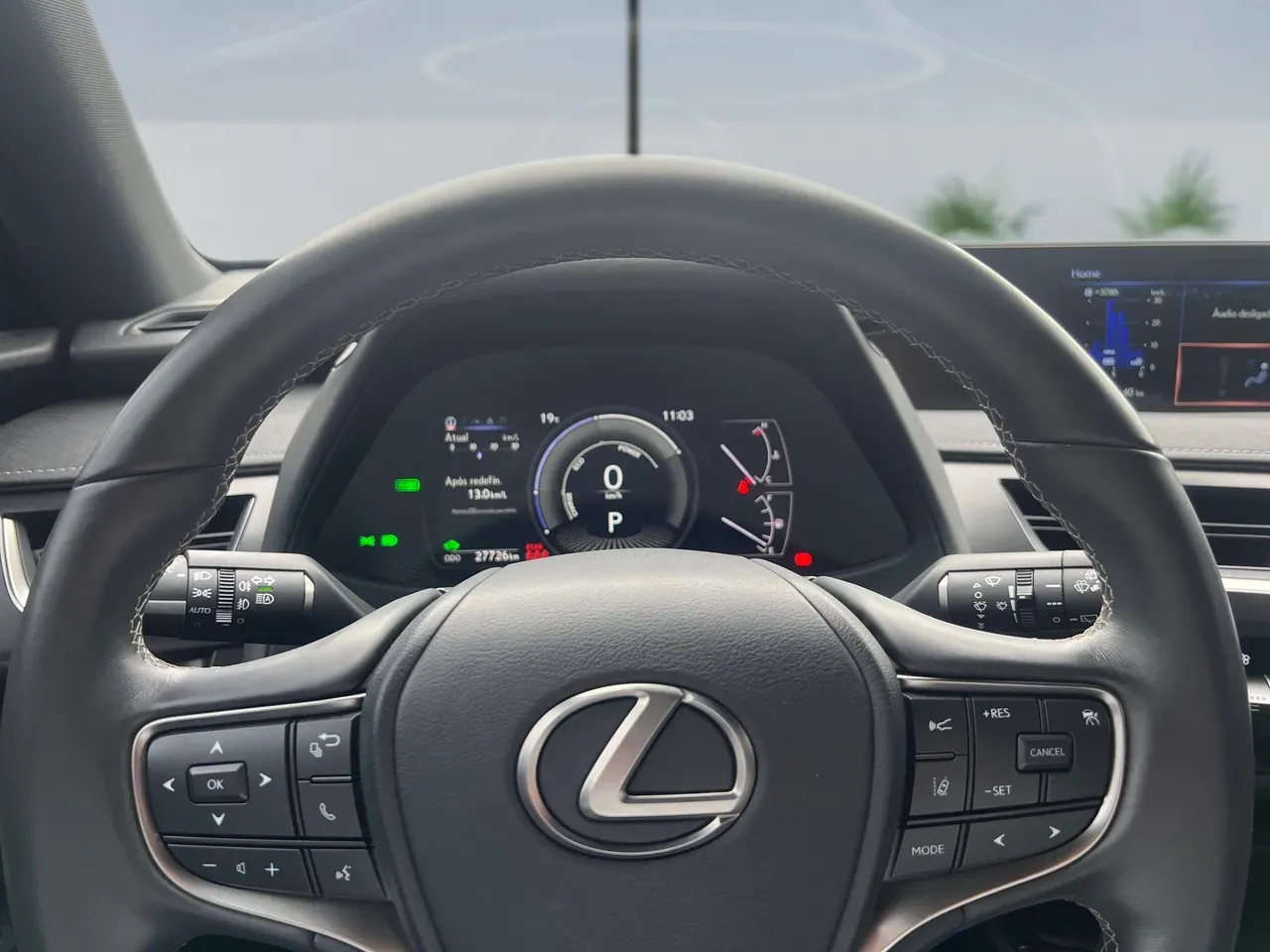 Lexus Ux 300e - Imagem 8