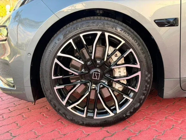 Zeekr 001 - Imagem 13