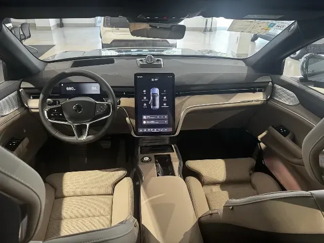 Volvo Ex90 - Imagem 9