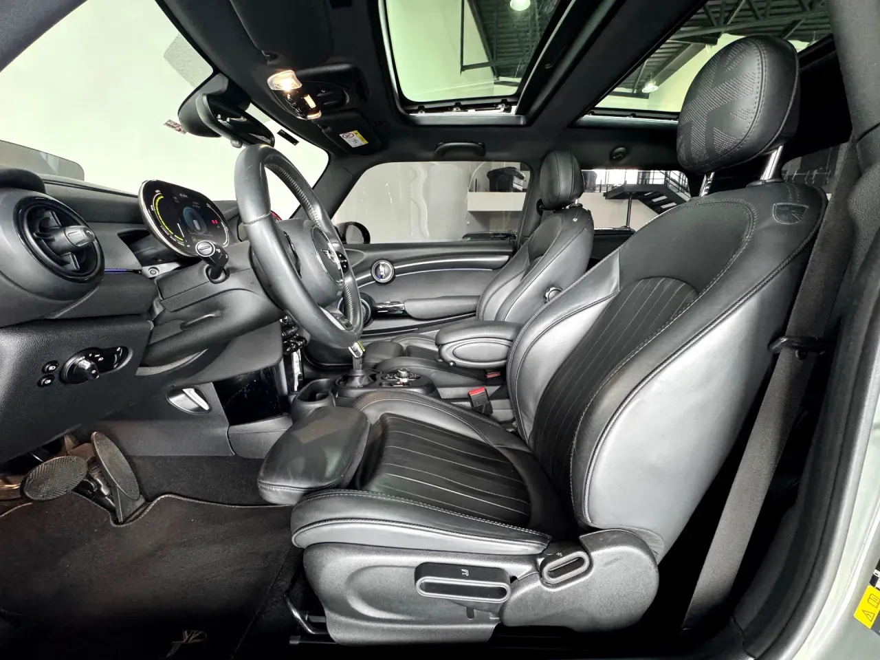 Mini CooperSE - Imagem 16