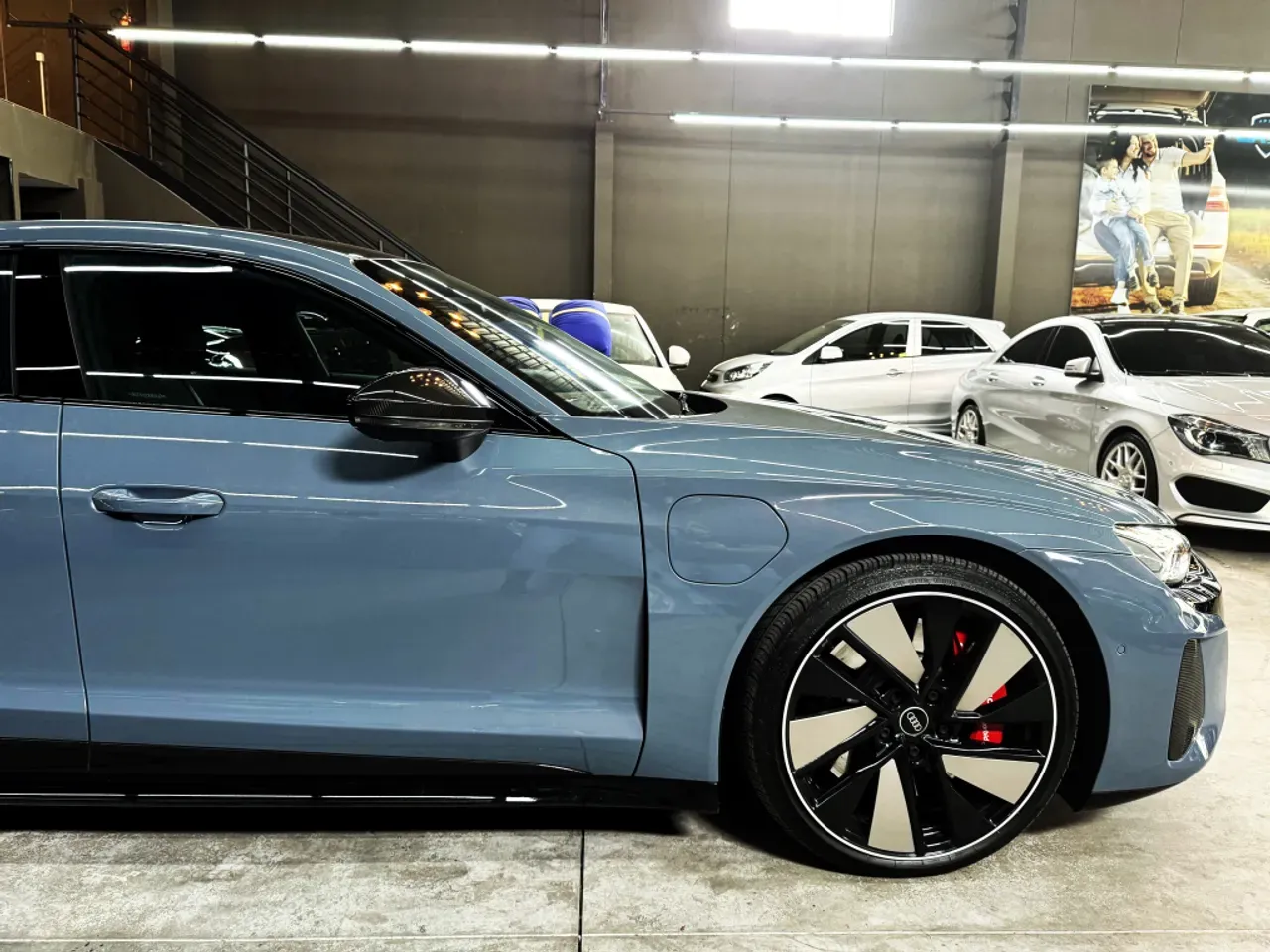 Audi Rs E-tron  GT - Imagem 5