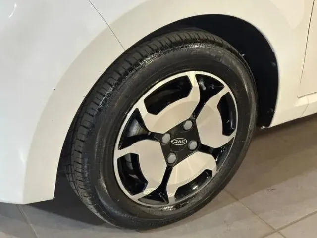 JAC E-JS1 - Imagem 7