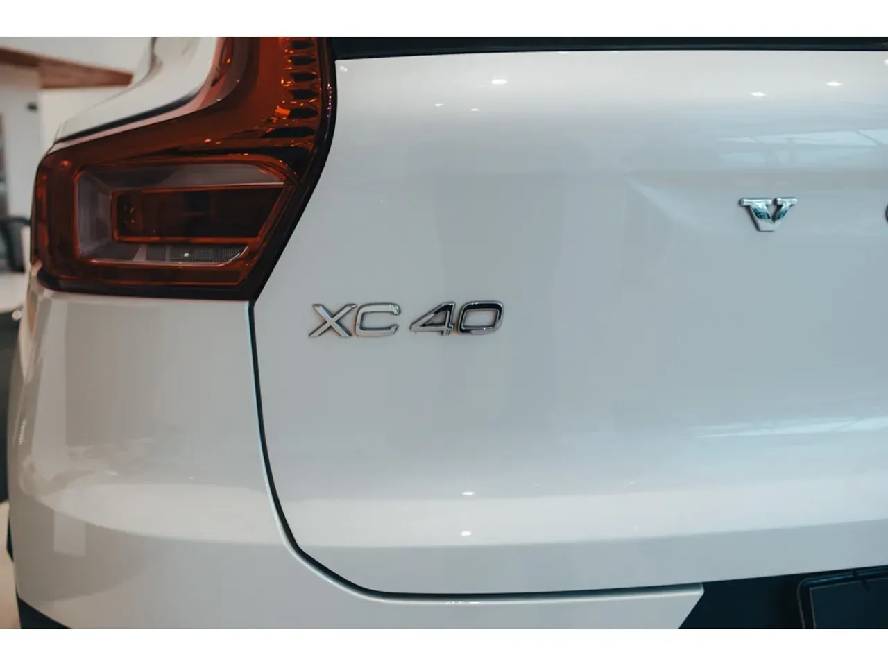 Volvo XC40 Recharge - Imagem 7