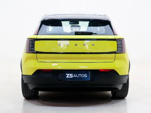 Volvo EX30 - Imagem 12