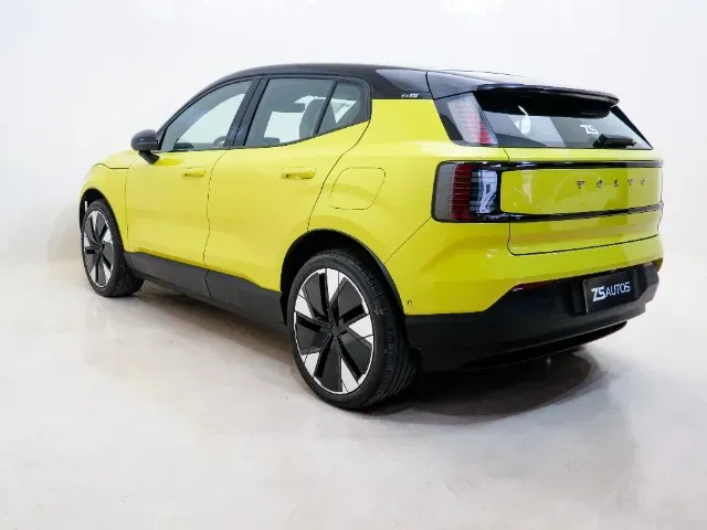 Volvo EX30 - Imagem 13