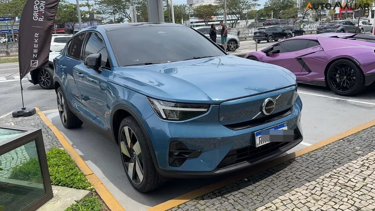 Volvo C40 Recharge - Imagem 3