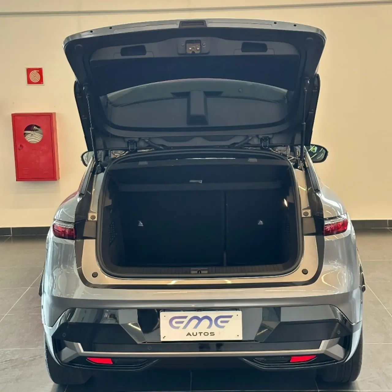 Renault Megane E-tech Electric - Imagem 7