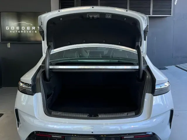 BYD Seal - Imagem 10