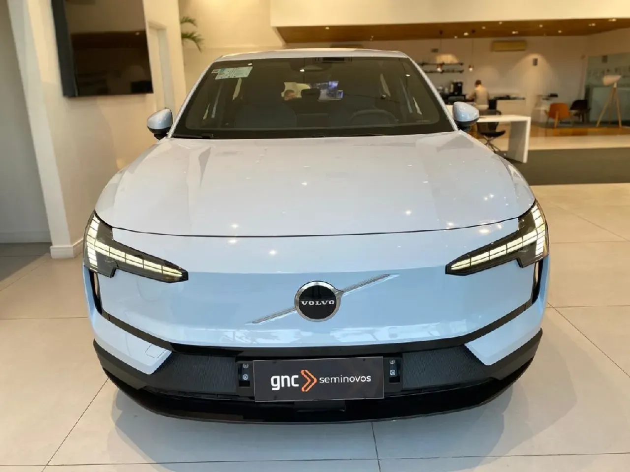 Volvo EX30 - Imagem 2