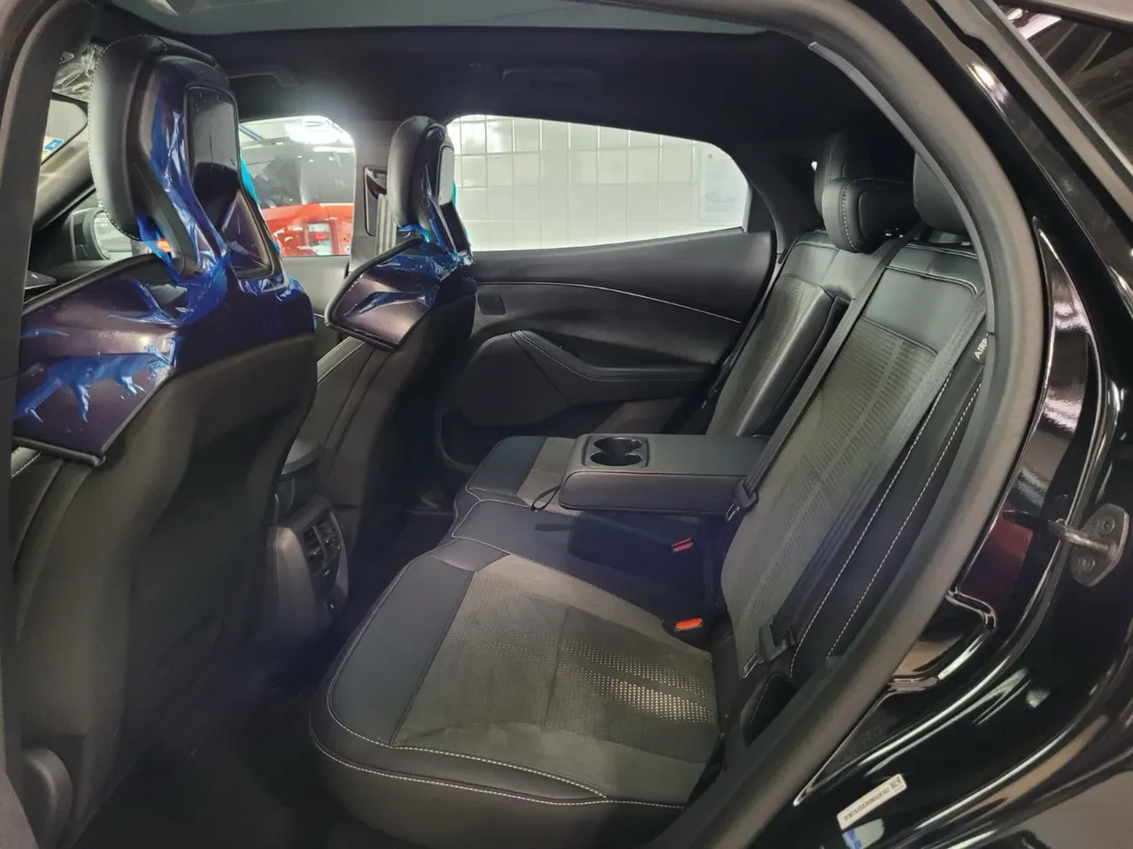 Ford Mustang Mach-e - Imagem 12