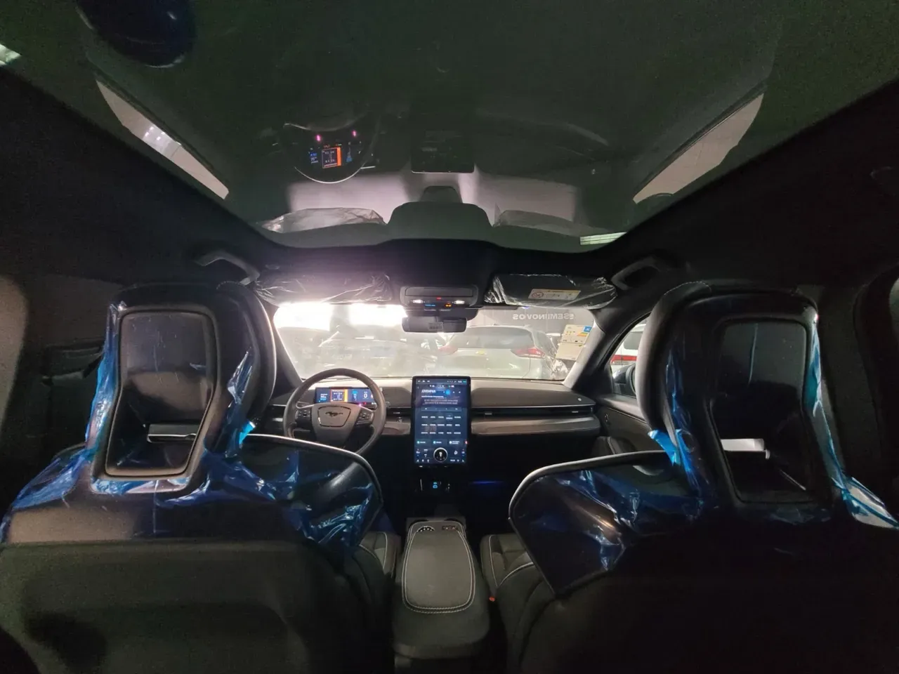 Ford Mustang Mach-e - Imagem 14