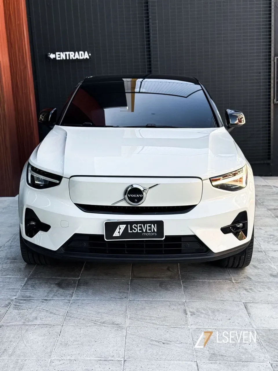 Volvo C40 Recharge - Imagem 2