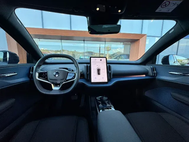 Volvo EX30 - Imagem 10