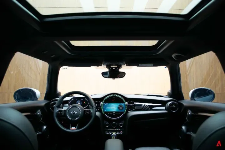 Mini CooperSE - Imagem 16