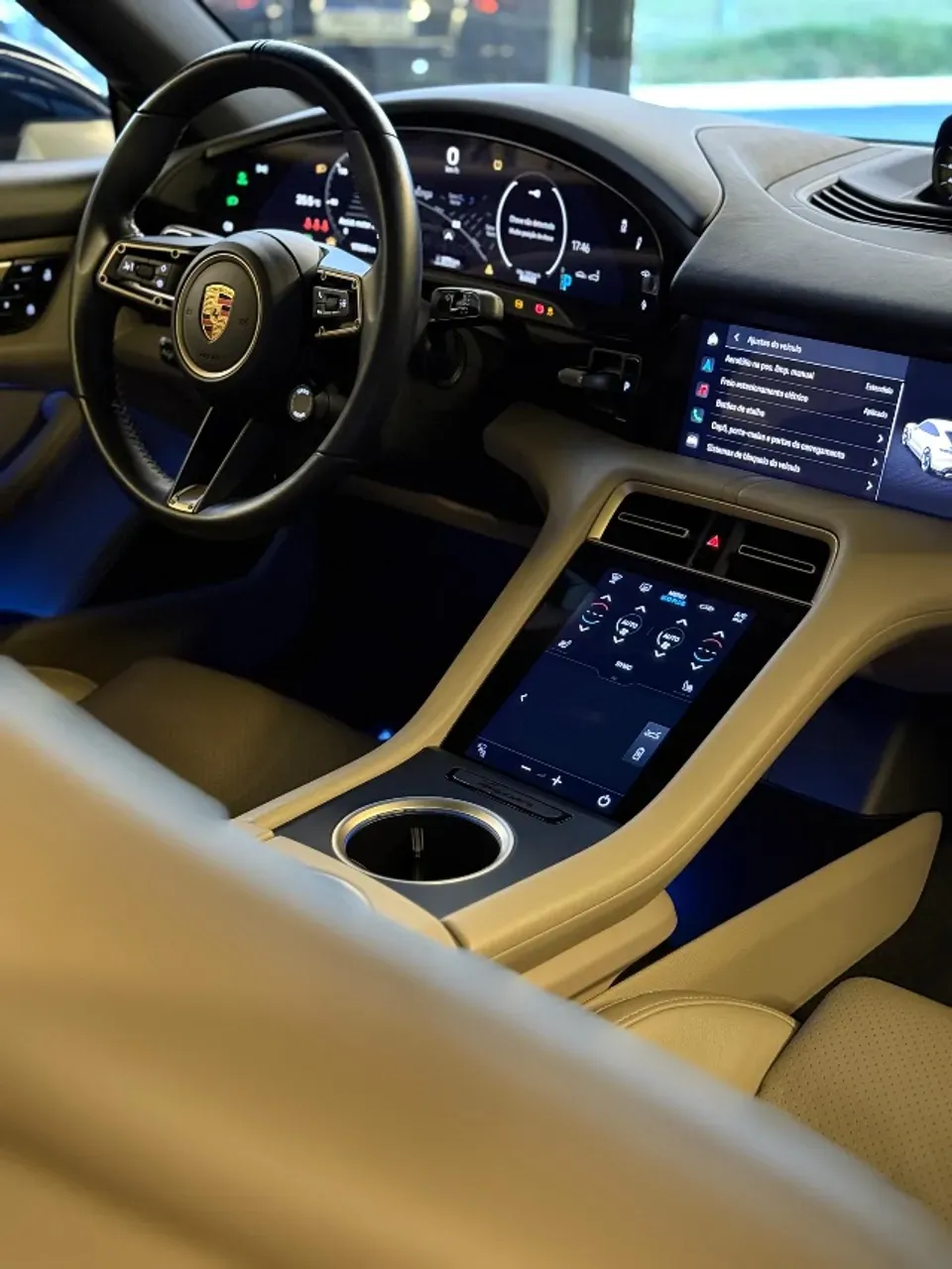 Porsche Taycan - Imagem 10