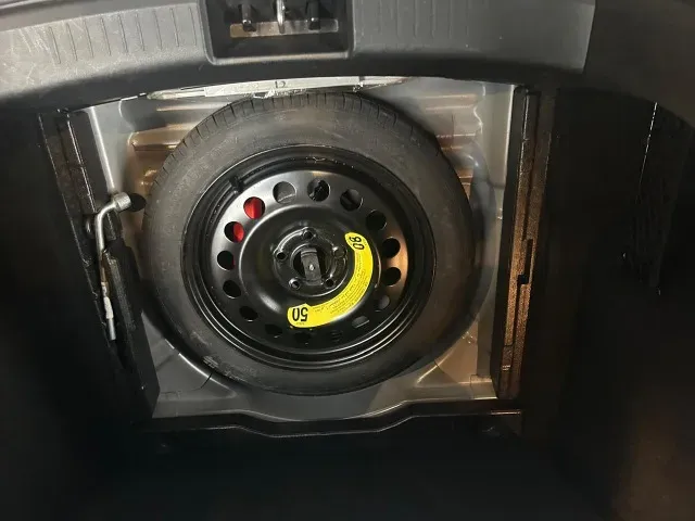 JAC E-j7 - Imagem 13