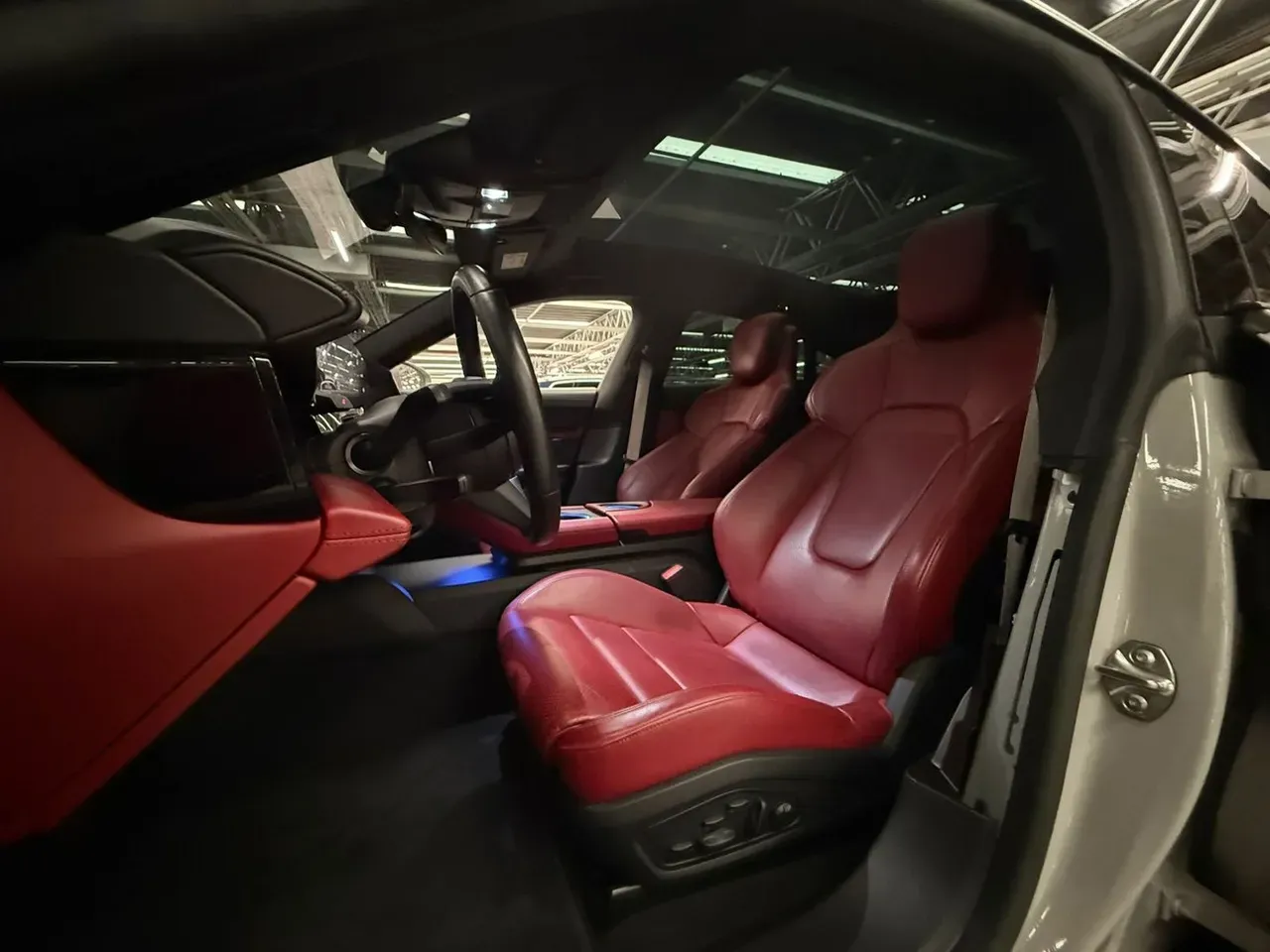 Porsche Taycan - Imagem 13