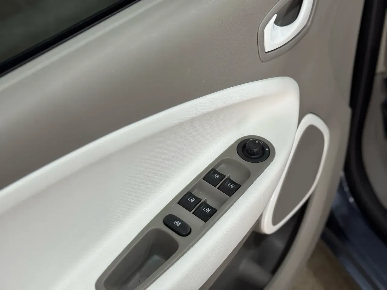 Renault Zoe Z.e. - Imagem 18