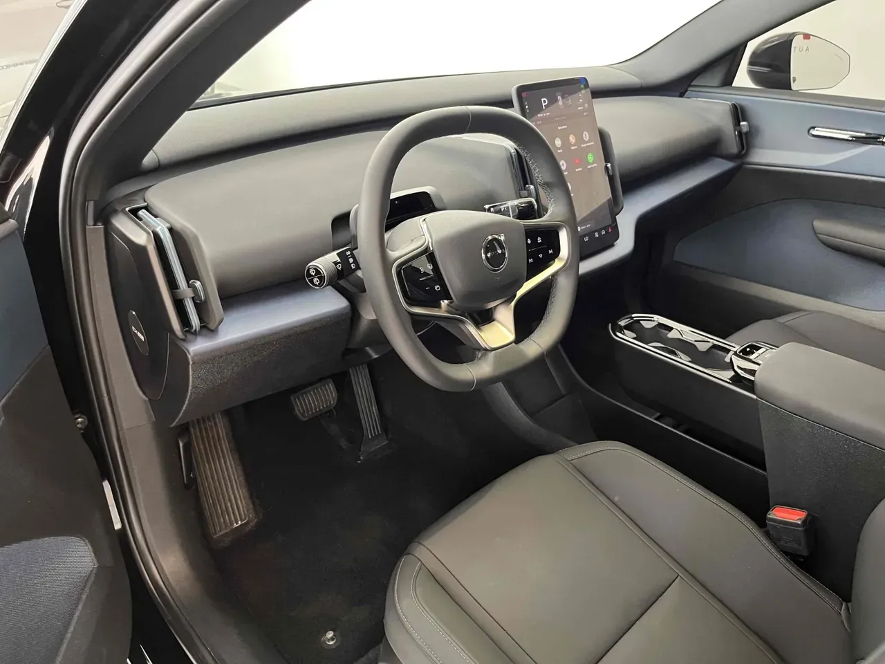 Volvo EX30 - Imagem 12