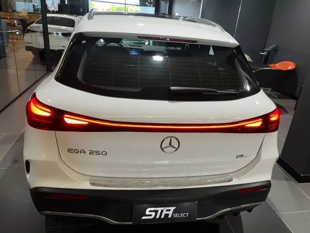 Mercedes Eqa 250 - Imagem 4