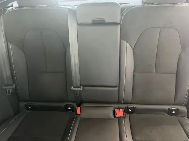 Volvo XC40 Recharge - Imagem 11