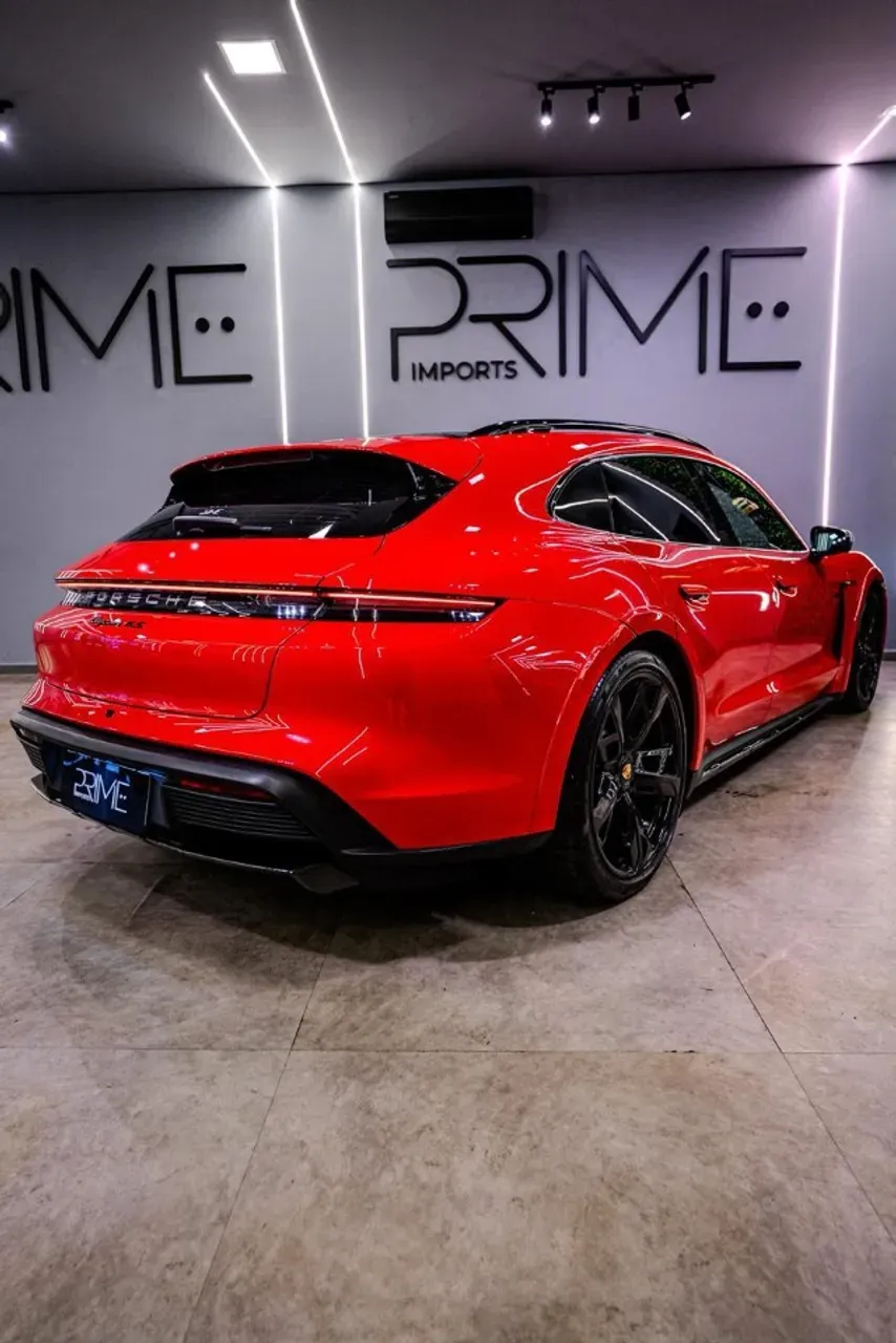 Porsche Taycan - Imagem 5