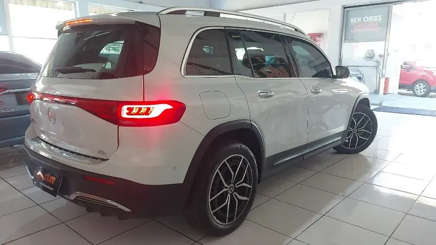 Mercedes Eqb 250 - Imagem 3