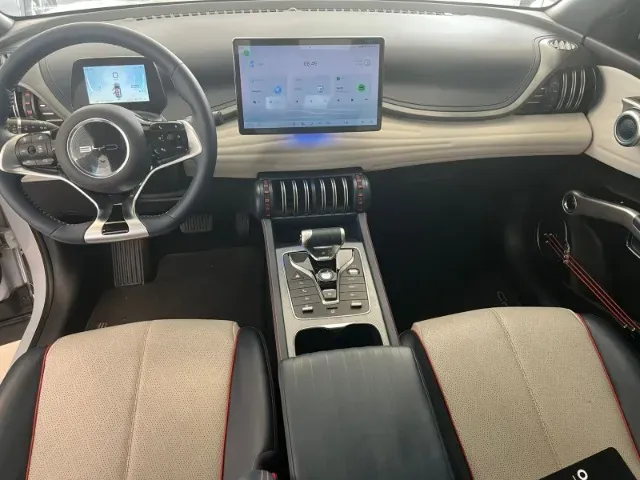 BYD Yuan Plus - Imagem 14