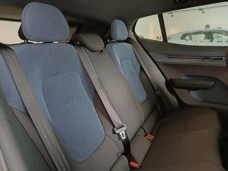 Volvo EX30 - Imagem 13