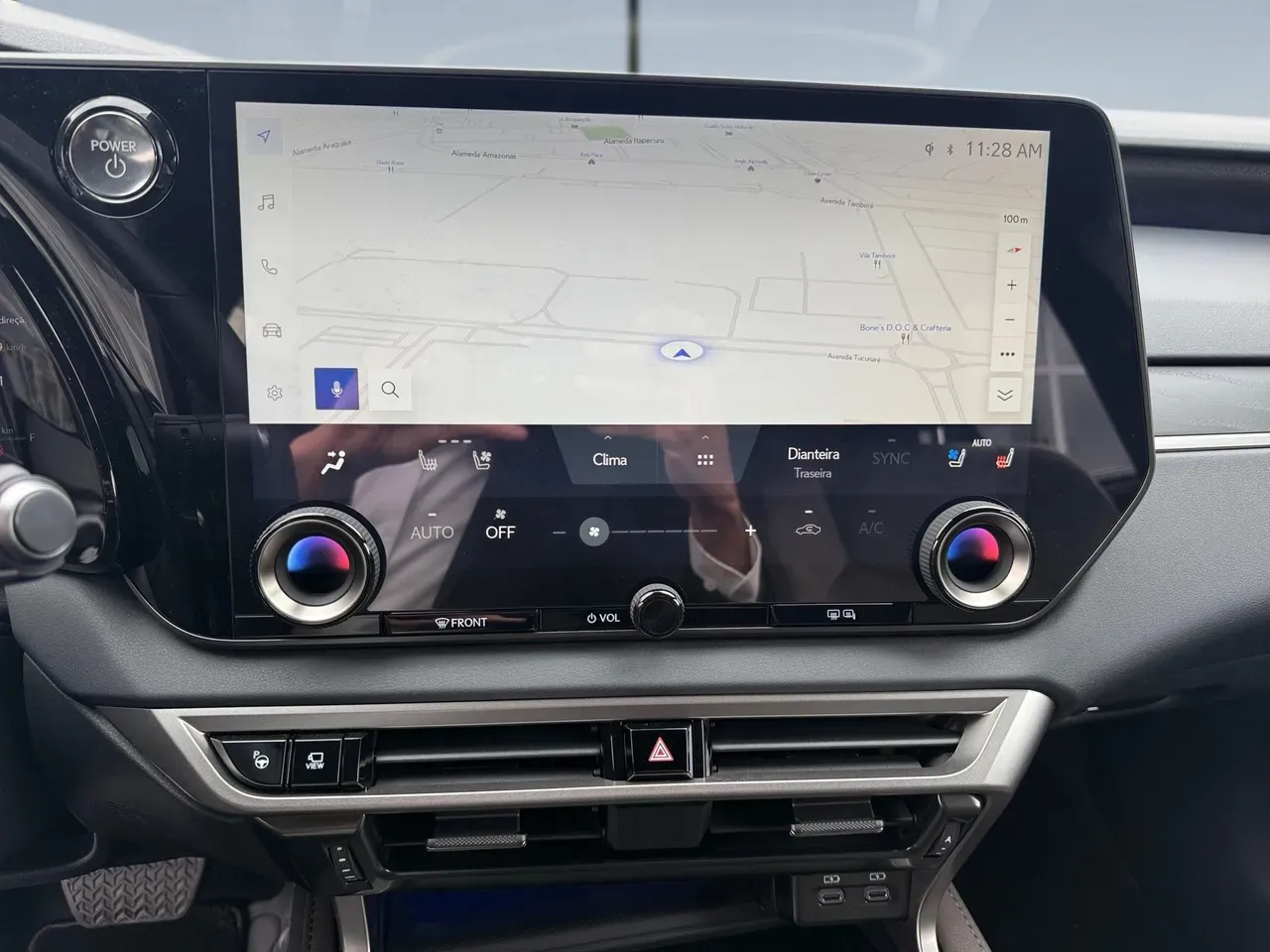 Lexus Nx 450h+ - Imagem 9