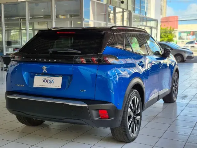 Peugeot E-2008 - Imagem 8