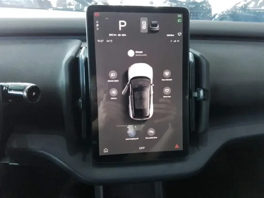 Volvo EX30 - Imagem 5