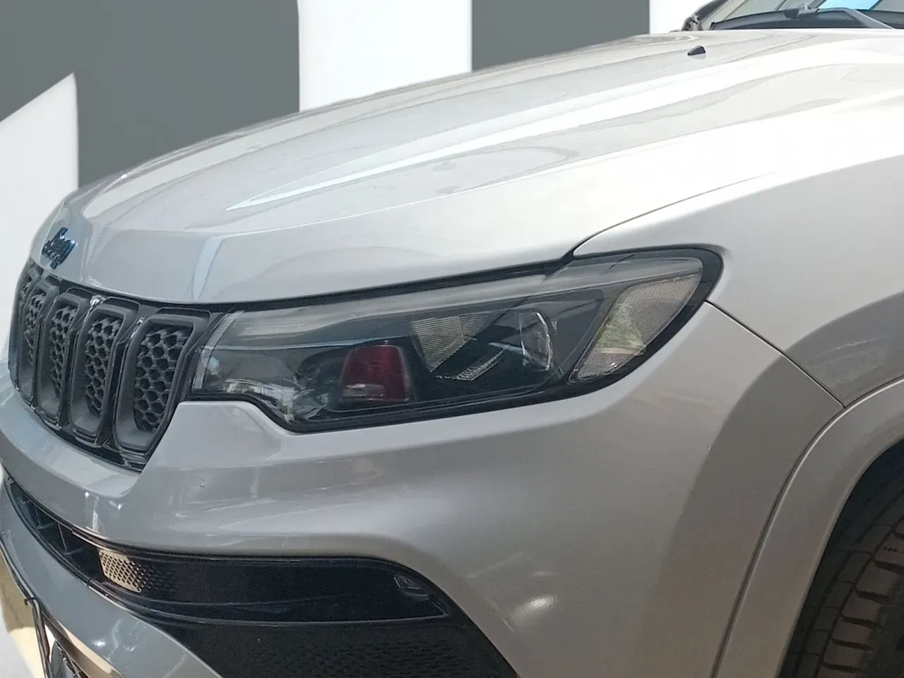 Jeep Compass 4xe Plug-in Hybrid - Imagem 5