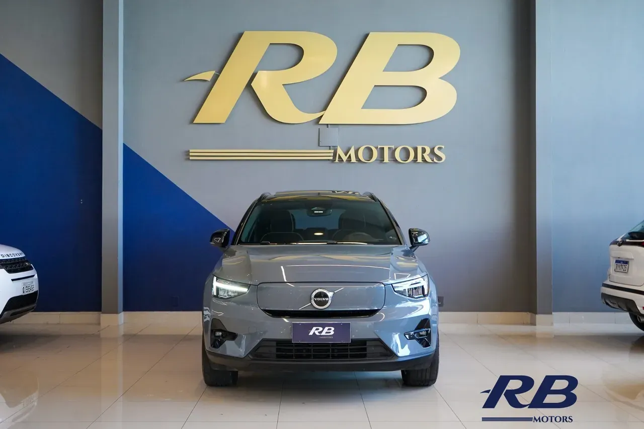 Volvo XC40 Recharge - Imagem 9