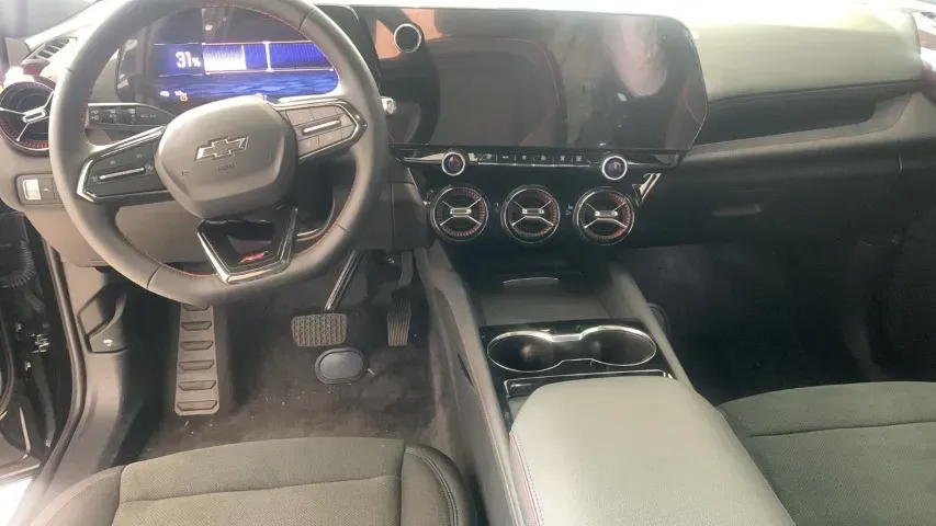 Chevrolet Blazer EV - Imagem 13