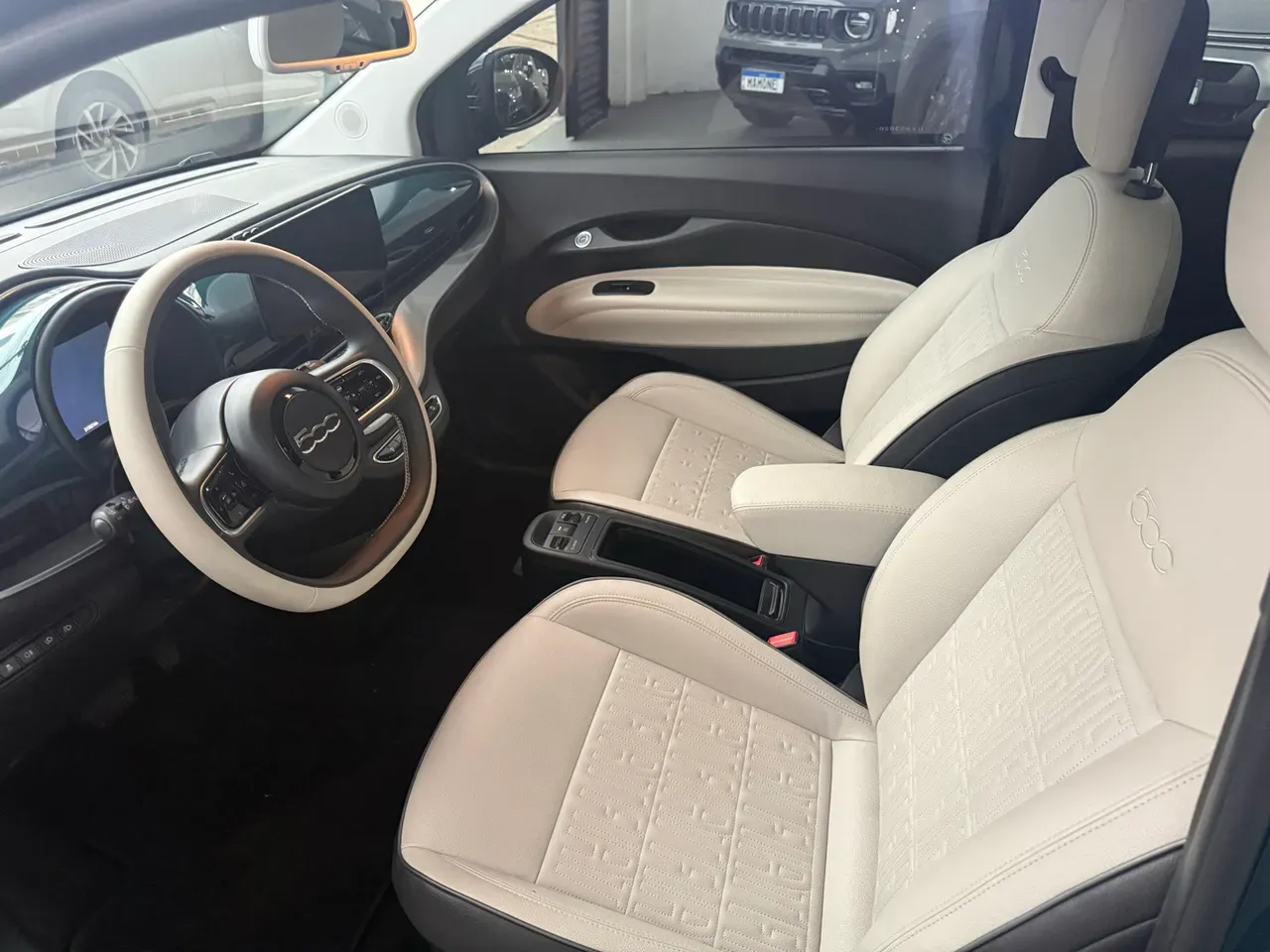 Fiat 500e - Imagem 13