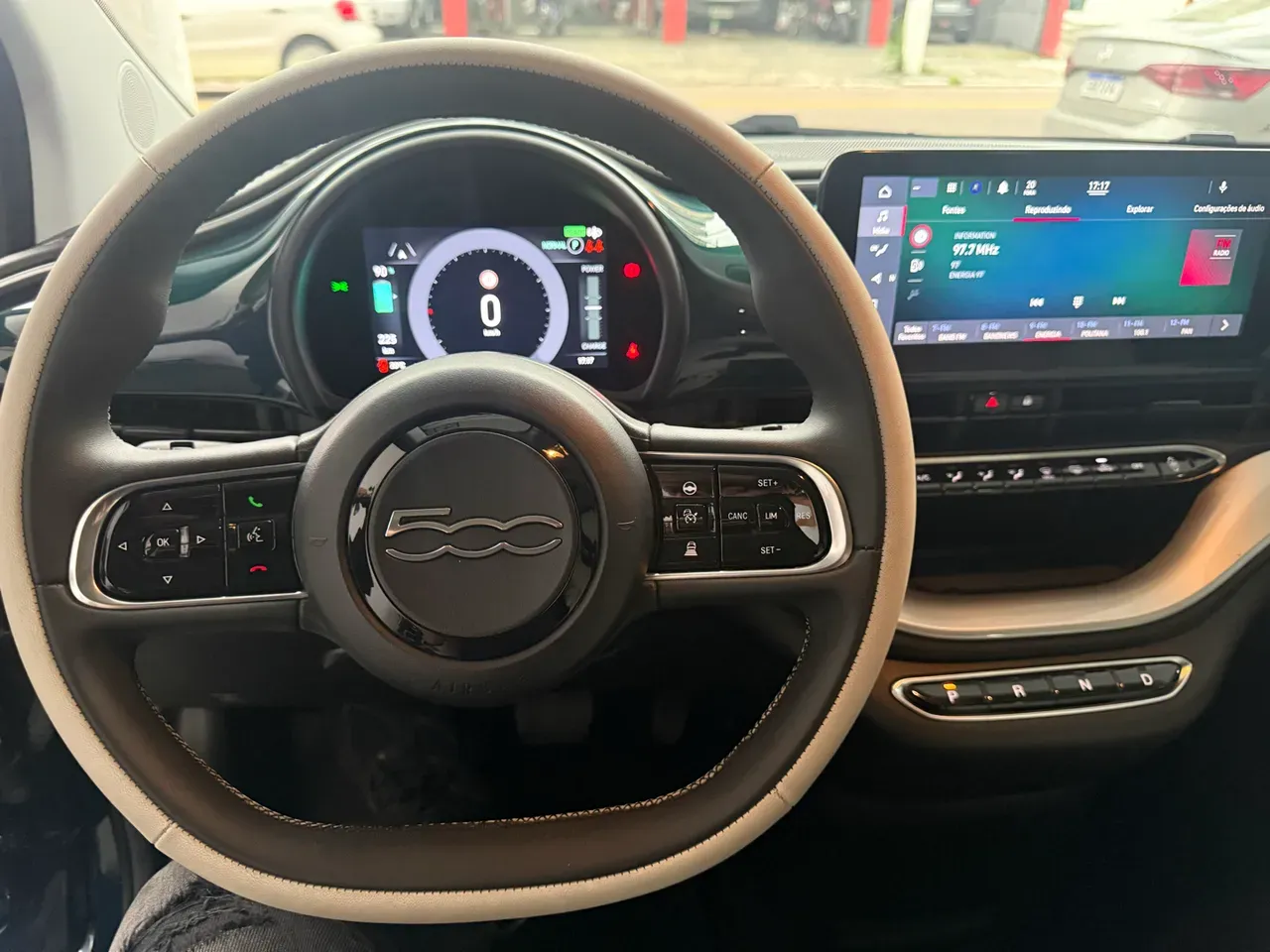 Fiat 500e - Imagem 14