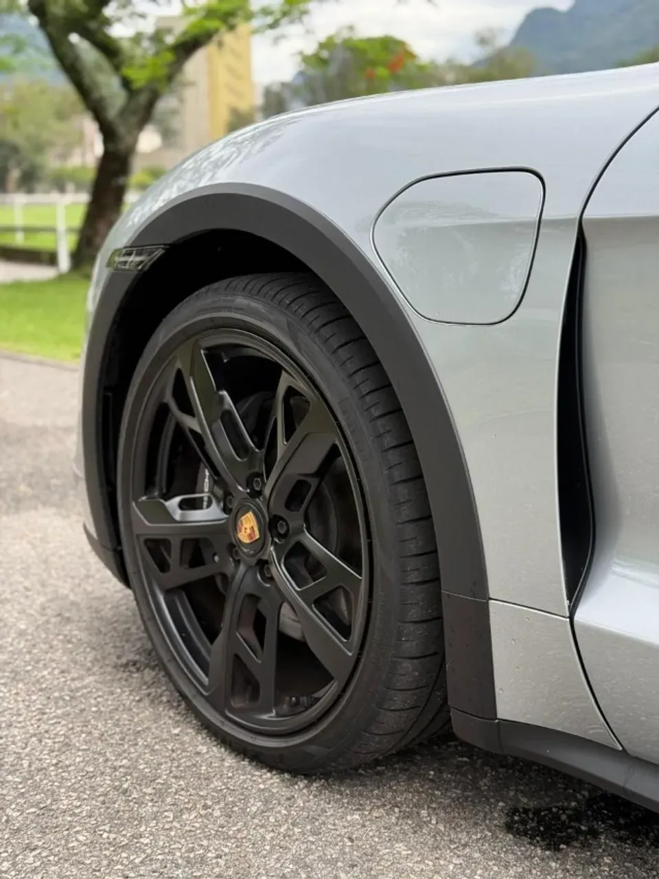 Porsche Taycan - Imagem 19